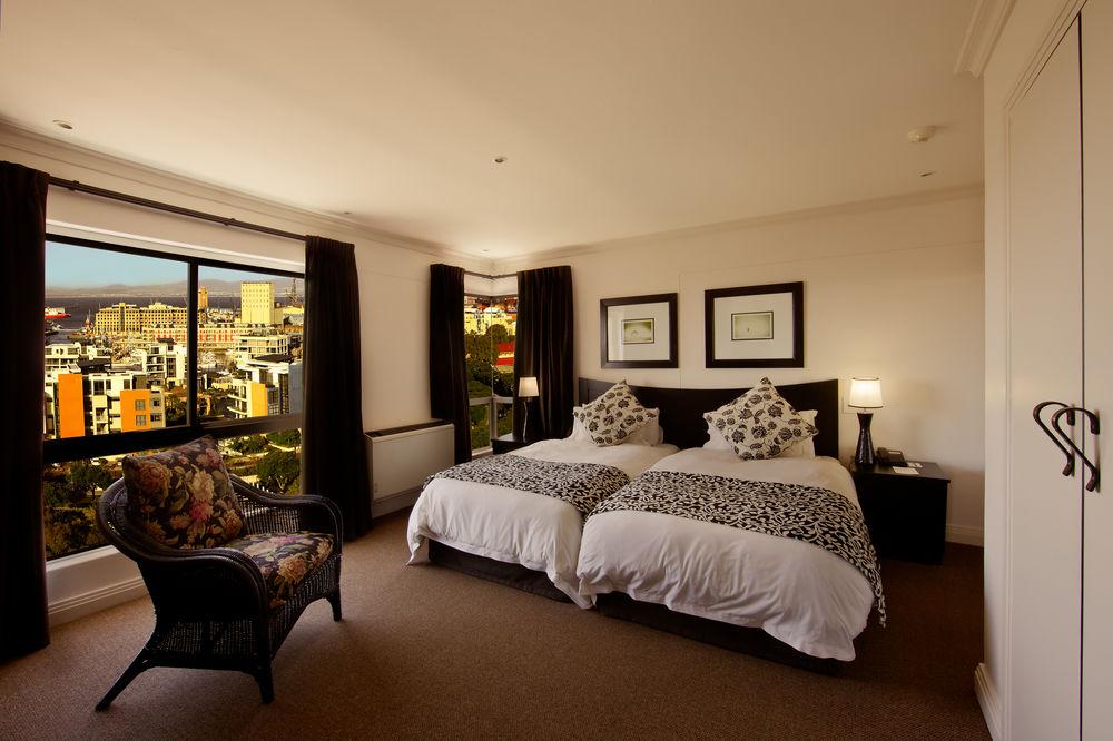 Protea Hotel By Marriott Cape Town Cape Castle Exterior photo
