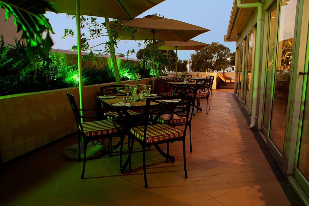 Protea Hotel By Marriott Cape Town Cape Castle Exterior photo