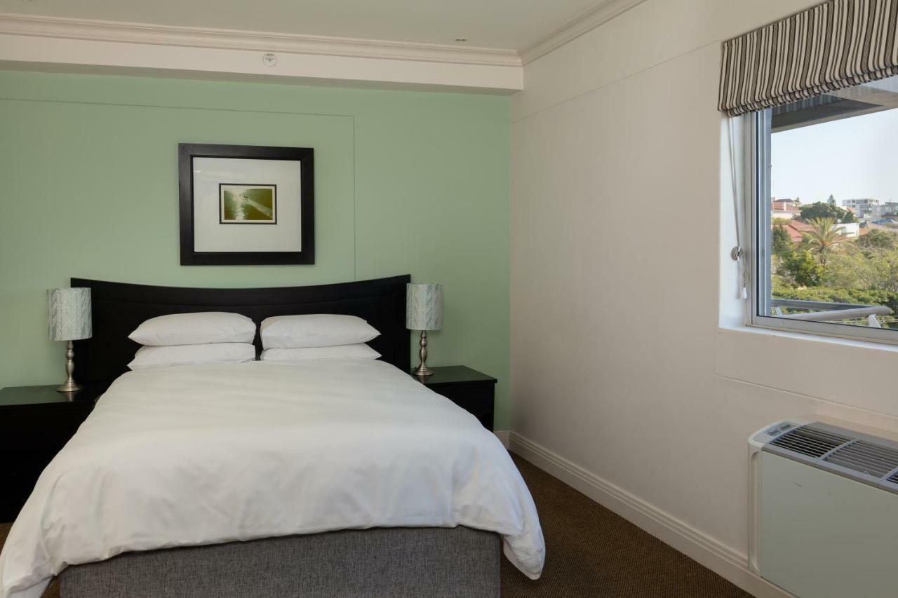 Protea Hotel By Marriott Cape Town Cape Castle Exterior photo